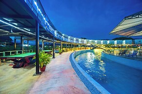 Pool Party Hotel