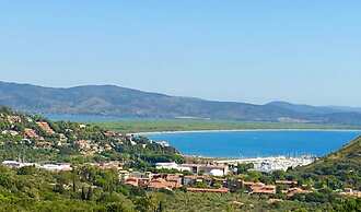 Tuscan Elegance by the Sea