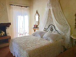 Tuscan Elegance by the Sea