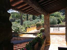 Tuscan Elegance by the Sea