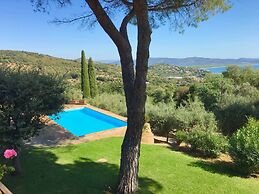 Tuscan Elegance by the Sea