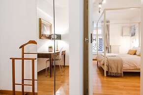 Modern Flat in Historic Rome Center