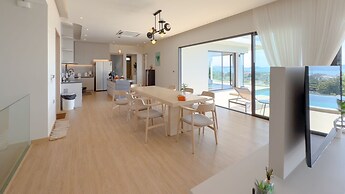 The Salin Seaview Villas