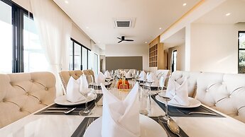 The Salin Seaview Villas