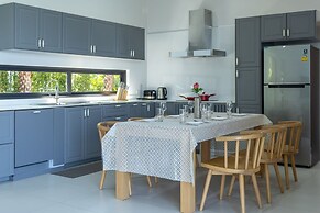 The Salin Seaview Villas