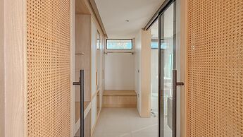 The Salin Seaview Villas