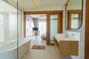 The Salin Seaview Villas