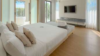 The Salin Seaview Villas