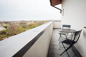 At Georges Stay & Fly