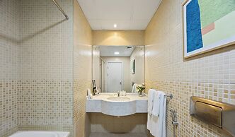 Salt&Sand Hamptons Glow 2BR SulafaMarina