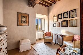 Torre Fortunata is a Beautiful Medieval Tower