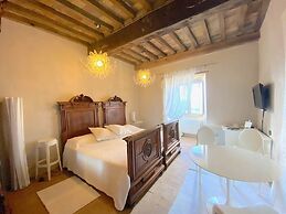 Torre Fortunata is a Beautiful Medieval Tower