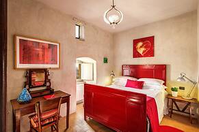 Torre Fortunata is a Beautiful Medieval Tower