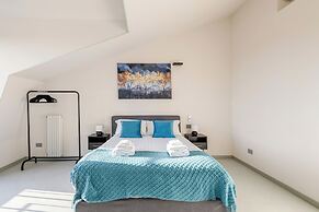 Luxury Penthouse 2 Bedooms 2 Bathrooms