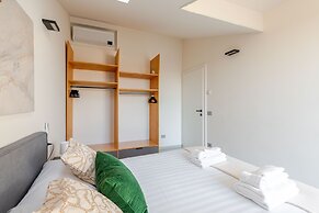 Luxury Penthouse 2 Bedooms 2 Bathrooms