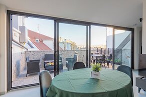 Luxury Penthouse 2 Bedooms 2 Bathrooms