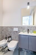 Luxury Penthouse 2 Bedooms 2 Bathrooms