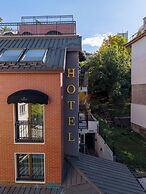 Acacia Boutique Hotel