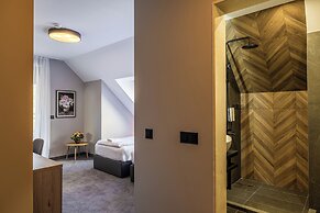 Acacia Boutique Hotel