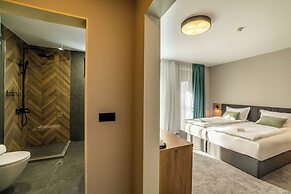 Acacia Boutique Hotel