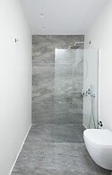Mytheo Luxury Studios
