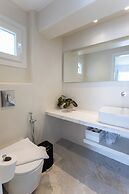 Mytheo Luxury Studios