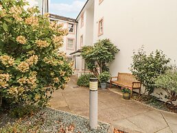 Flat 17 Greta Grove