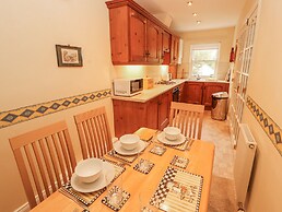 Flat 17 Greta Grove