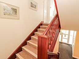 Flat 17 Greta Grove