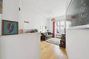Charming Studio-montmartre-bail Mobility