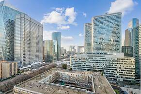 Exceptional Terrace apt - La D Fense - Bail Mob