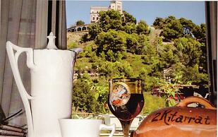 2 KITARRAT Boutique Hotel & SPA
