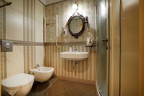 2 KITARRAT Boutique Hotel & SPA