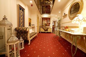 2 KITARRAT Boutique Hotel & SPA