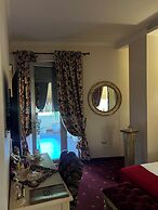 2 KITARRAT Boutique Hotel & SPA