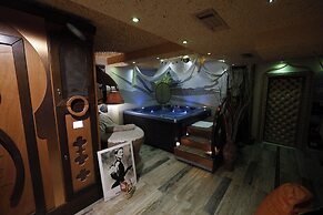 2 KITARRAT Boutique Hotel & SPA