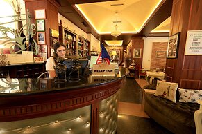 2 KITARRAT Boutique Hotel & SPA