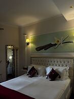 2 KITARRAT Boutique Hotel & SPA