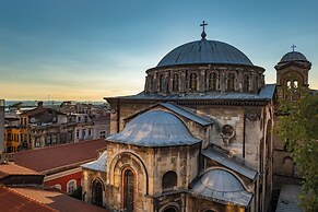 Gloria Suites Old City