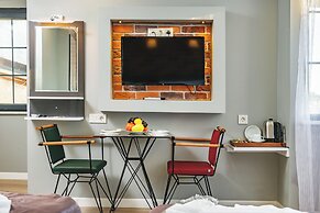Gloria Suites Old City