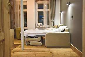 AS HOME Szewska