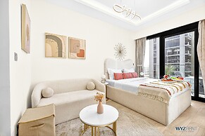 Unique Studio in Azizi Riviera