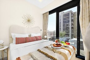 Unique Studio in Azizi Riviera