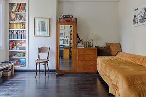 Paris Marais Keller residence