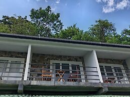 Glenview Hotel and homestay