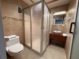Rolovi Xalapa Hotel