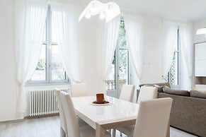 Mugiasca Modern Apartment by Wonderful Italy