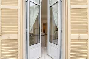 Mugiasca Modern Apartment by Wonderful Italy