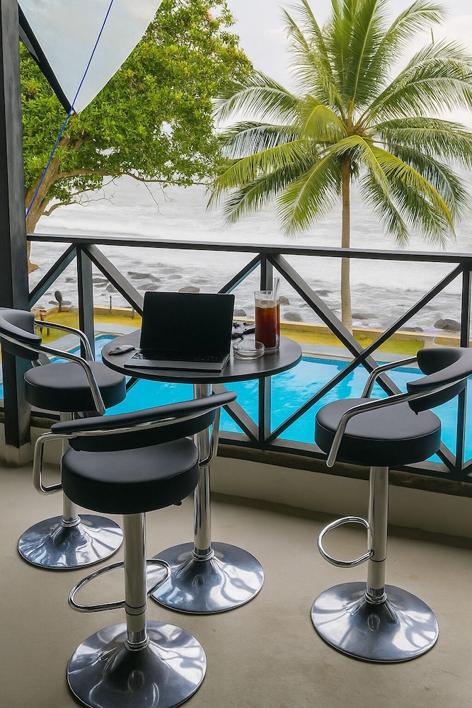 La Plage Beach Club & Resort