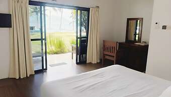 La Plage Beach Club & Resort
